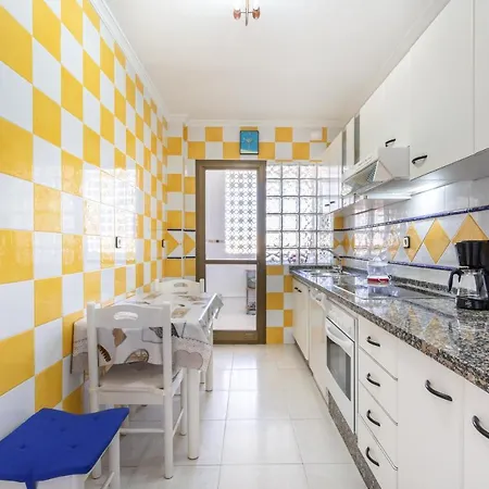 Apartment Adriana *